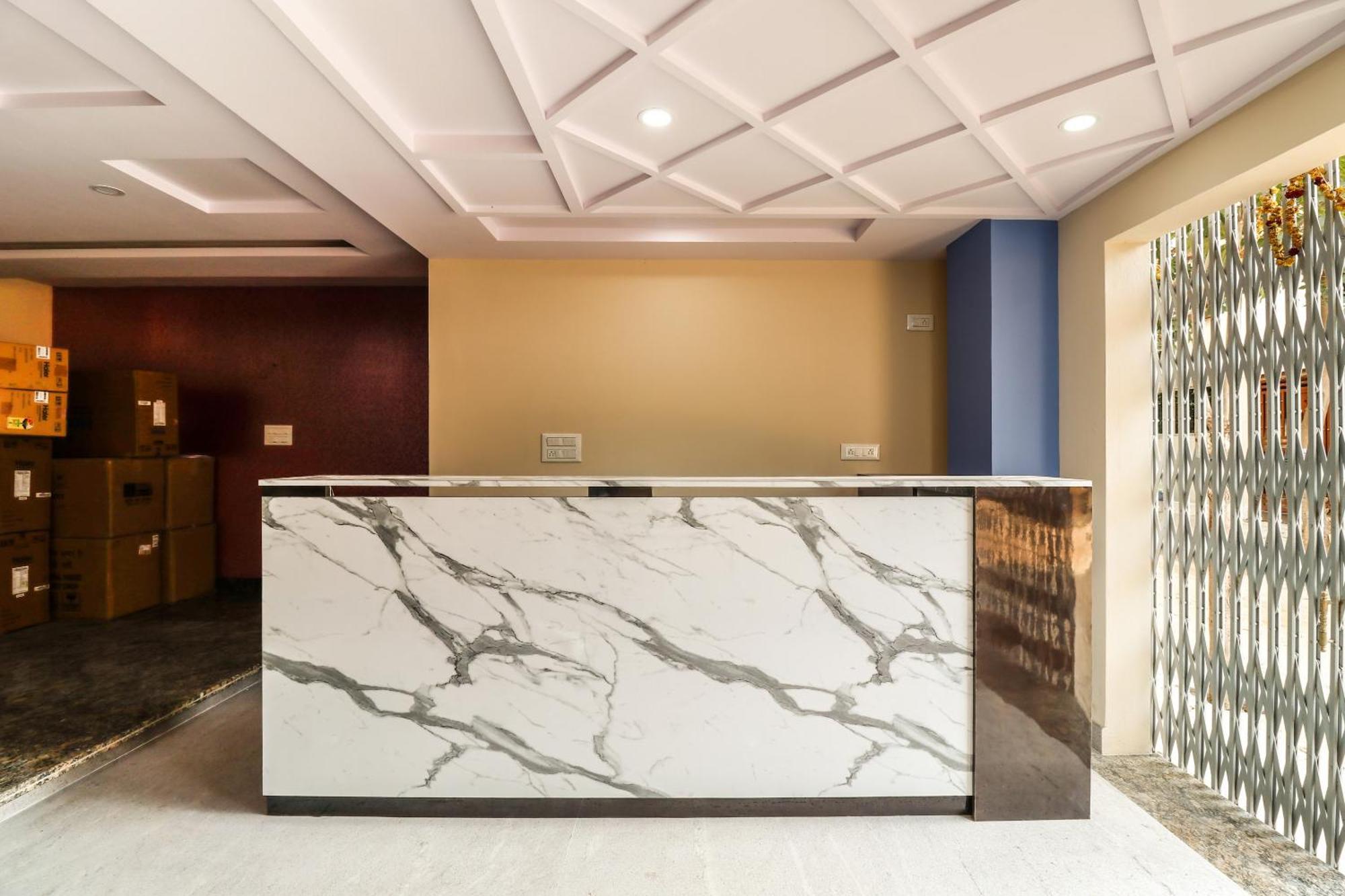 Capital O N R Residency Hotel Yelahanka Ngoại thất bức ảnh